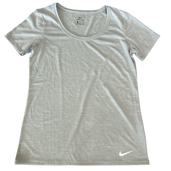 Nike Women's Dri-Fit Blue, Light Blue, Light Gray Scoop Neck Tees. Size S - Picture 8 of 9